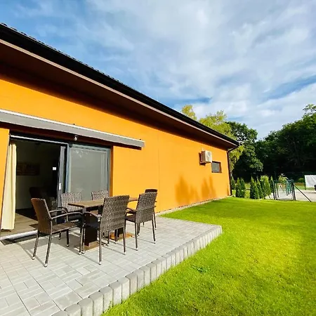 Dom wakacyjny Apartmanove Kaja, Niko, Simi