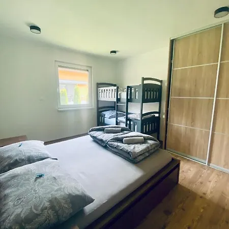 Dom wakacyjny Apartmanove Kaja, Niko, Simi Veľký Meder