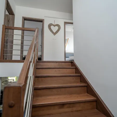 Apartmanove Kaja, Niko, Simi 펜션 Veľký Meder