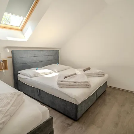 Apartmanove Kaja, Niko, Simi Tatil Evi