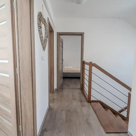 Tatil Evi Apartmanove Kaja, Niko, Simi