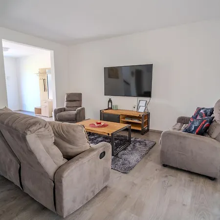 펜션 Apartmanove Kaja, Niko, Simi Veľký Meder